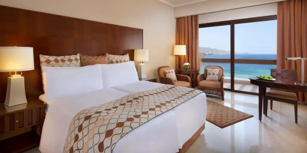 Premium Twin Club Lounge Access room with sea view