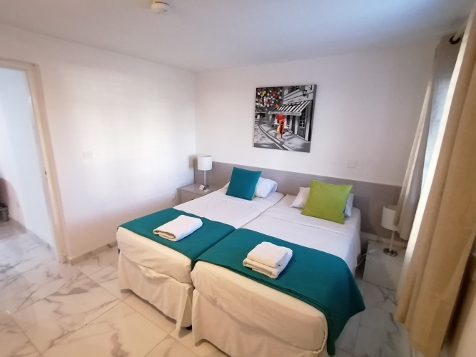 1 Bedroom Ground Floor Twin Apartment