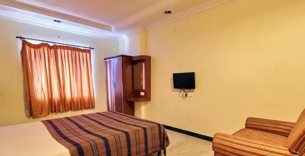 Shri Perumal Inn