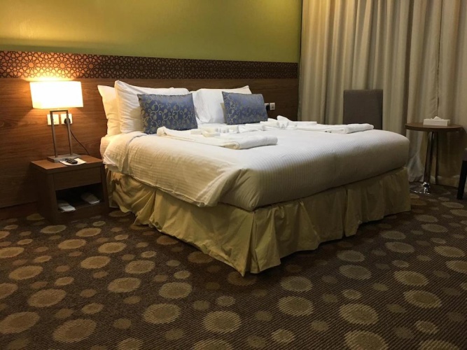 Deluxe Haram View Double Suite