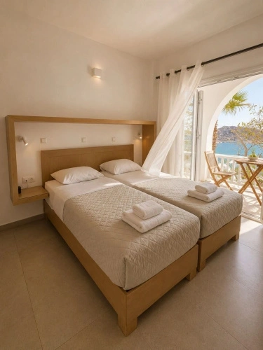 Standard Twin room with sea view