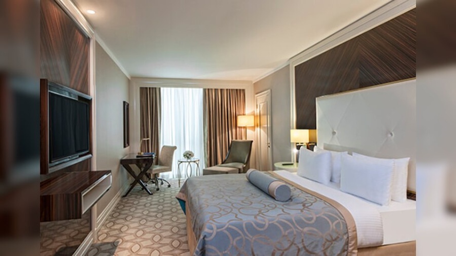 Corner Double room