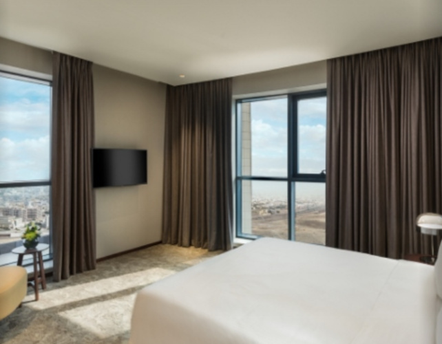 2 Bedrooms Club Access Suite 