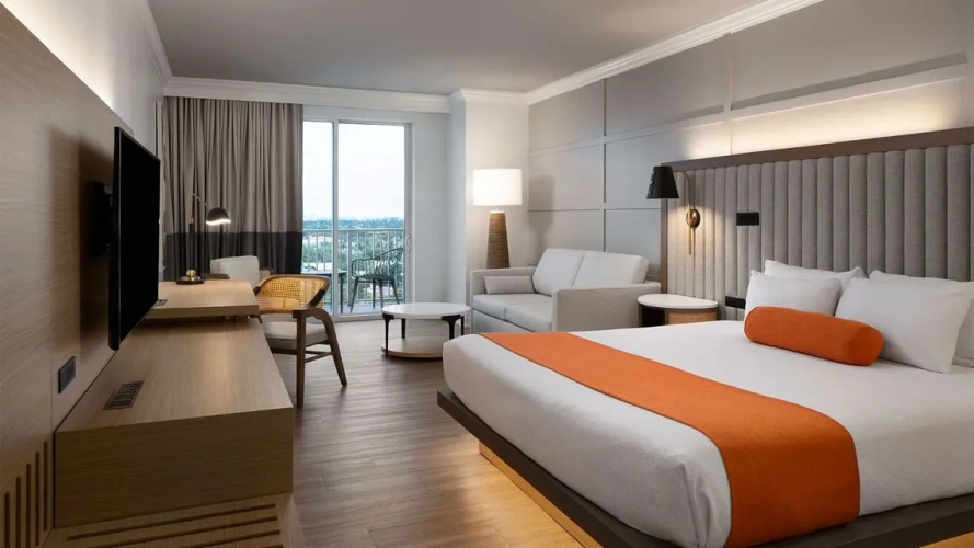 Double Junior Suite with balcony and with city view