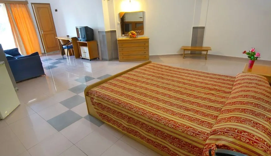 Double Honeymoon Suite