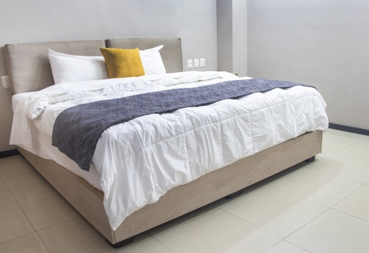 3 Bedrooms Apartment
