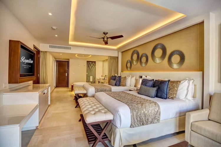 Luxury Terrace Jacuzzi Double Suite