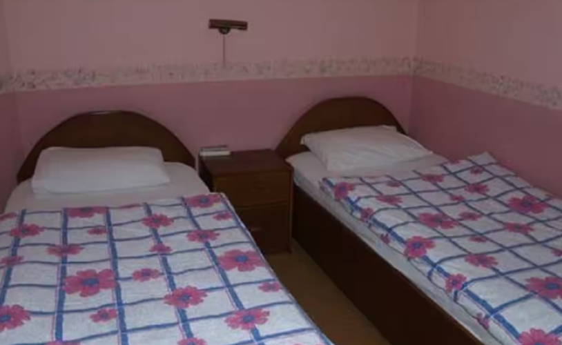 Economy Twin room