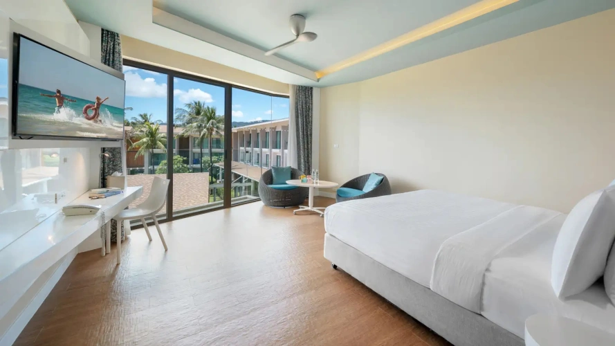 Deluxe Corner Double room