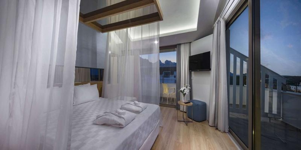 Love Double Suite (Adult Only)