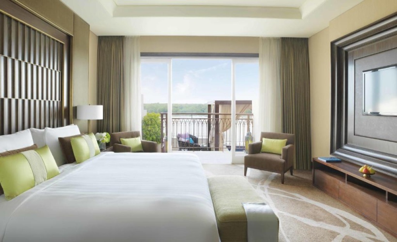 Anantara Mangroves Plunge Pool Suite