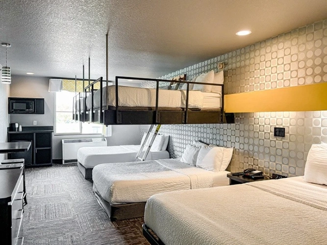Bunk Family room