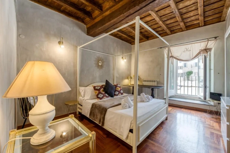 3 Bedrooms Sextuple Apartment