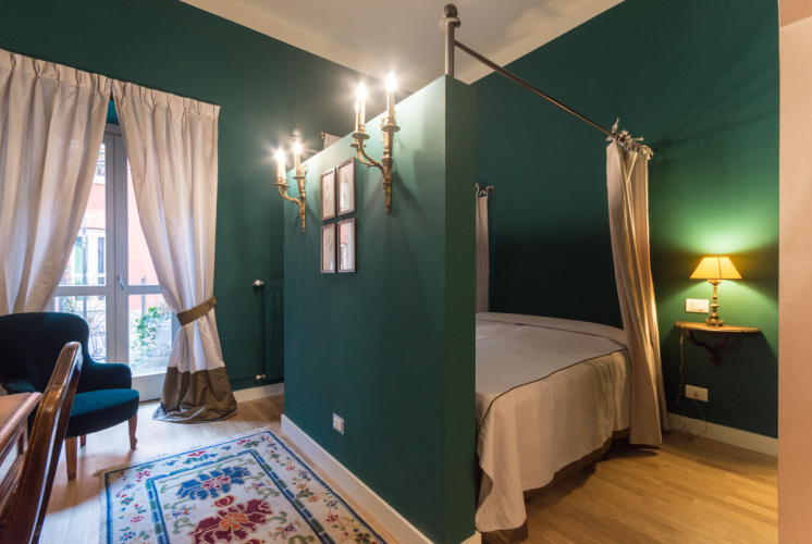 Bronze Double Apartment