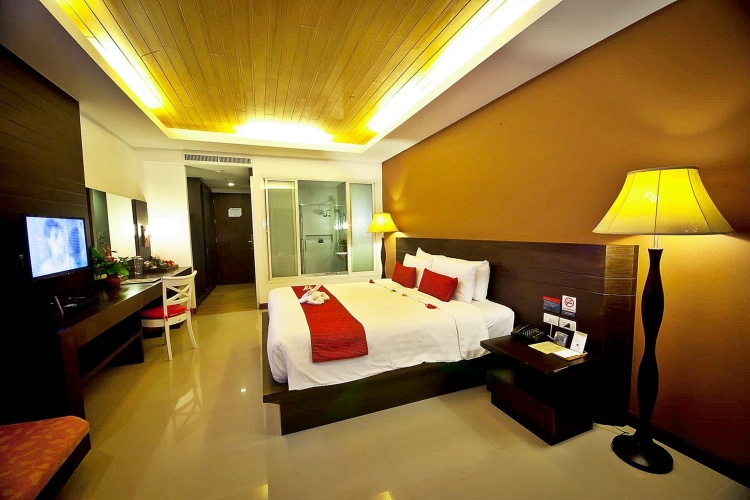 Grand Deluxe Double room with balcony