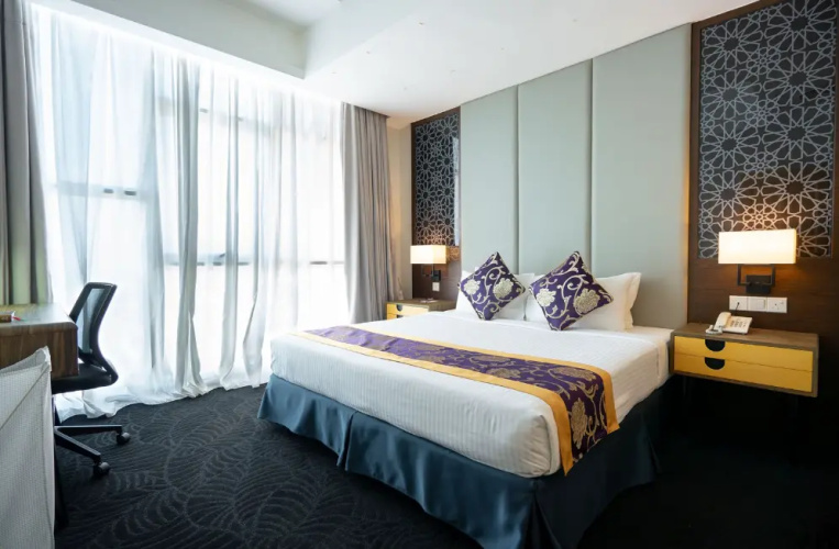 Executive Suite