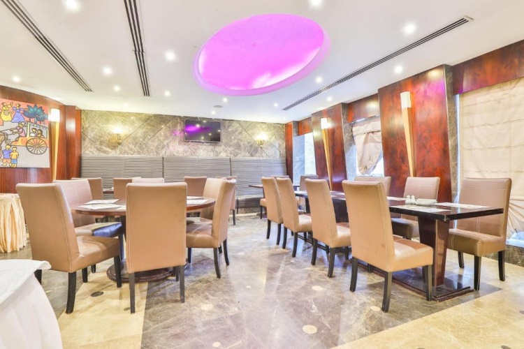 Landmark Summit Hotel photo 10