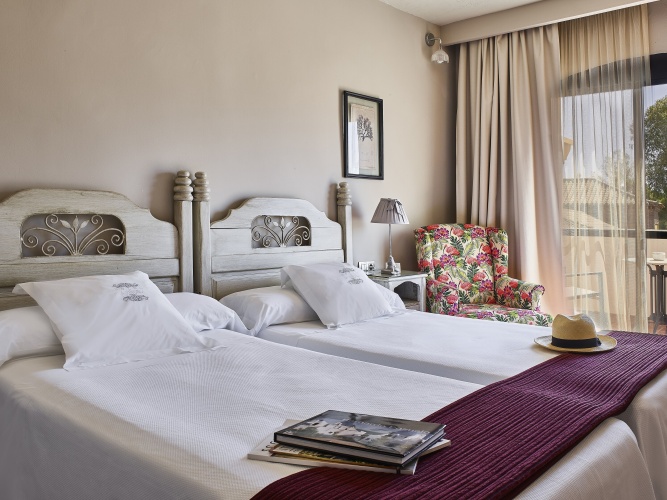 Tradition Twin room with garden view
