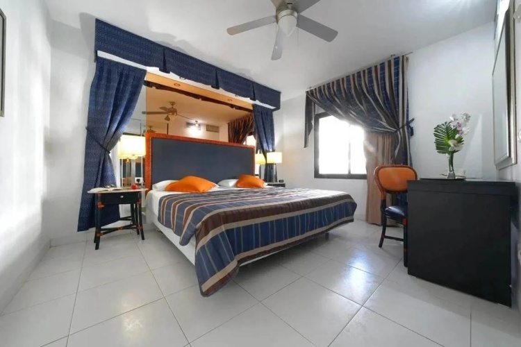 1 Bedroom Double Apartment