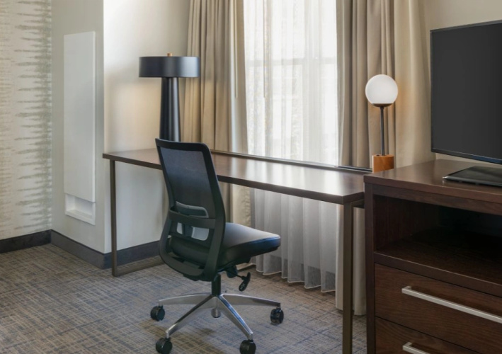 1 Bedroom Corner Double Suite