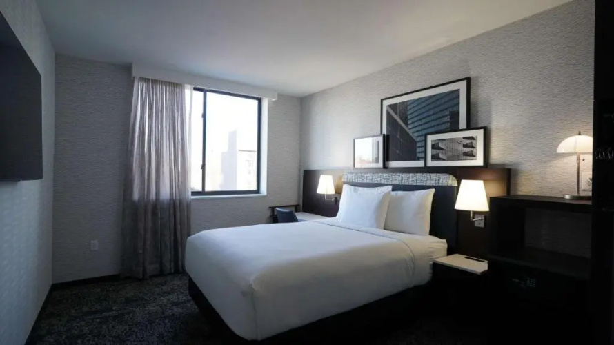 DoubleTree by Hilton Long Island City, NY photo 6