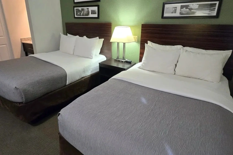 Quadruple room