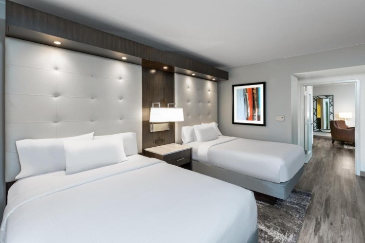 2-room Quadruple Suite