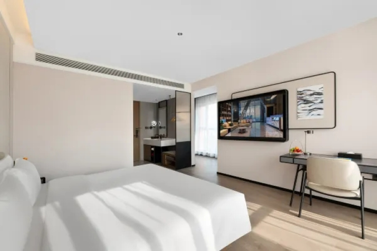 Madison Hotel Qingdao West Coast