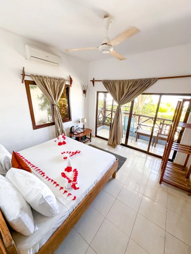 Garden room beachfront