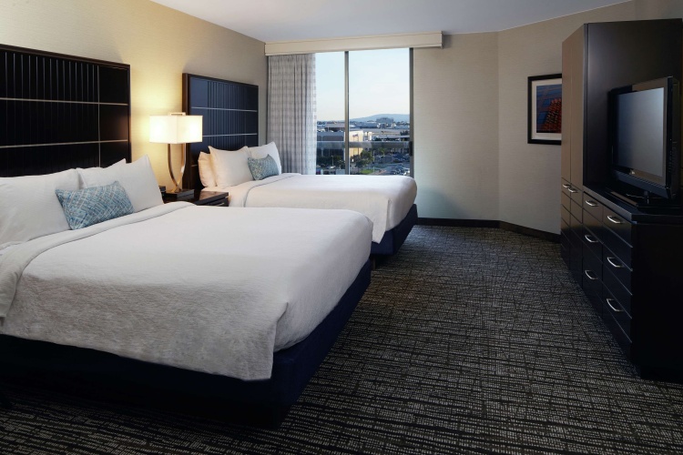 Premium Twin Suite