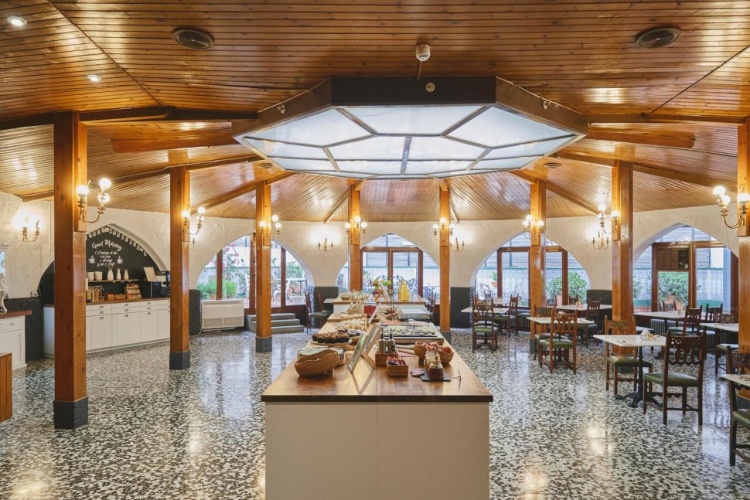 Mesón Castilla Atiram Hotel photo 28