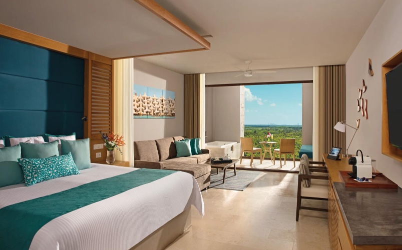 Double Junior Suite with garden view
