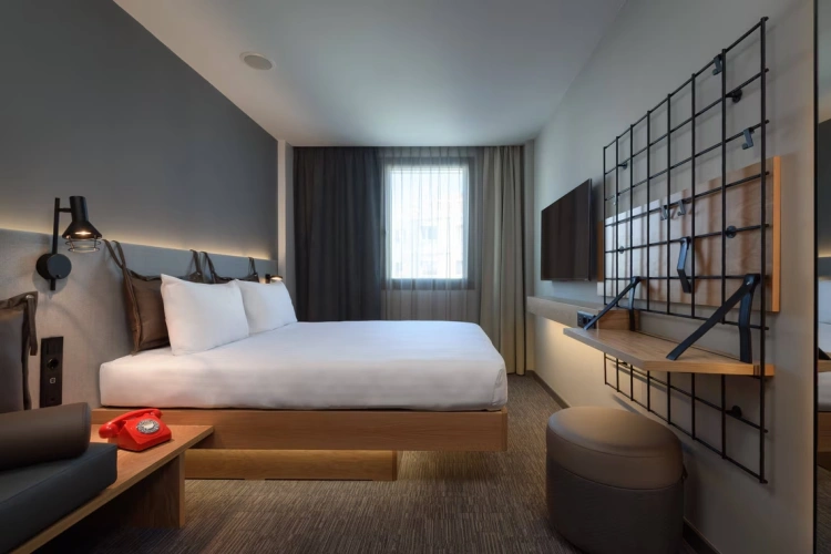 Moxy Sleeper Double room