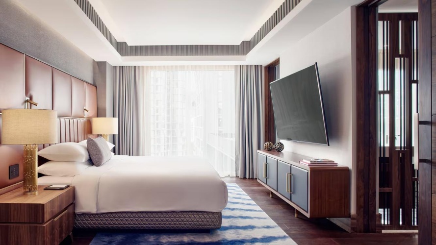 Presidential Concierge Level Double Suite