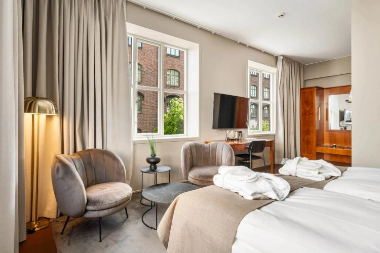 Deluxe Twin room
