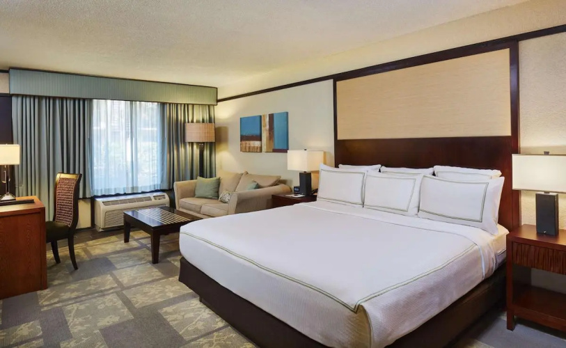 DoubleTree by Hilton Hotel Orlando at SeaWorld photo 8