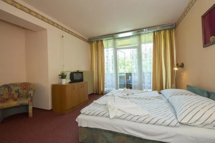 Familia Hotel