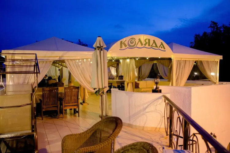 Lux Hotel