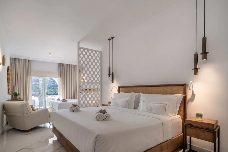 Simple Life Suite with sea view