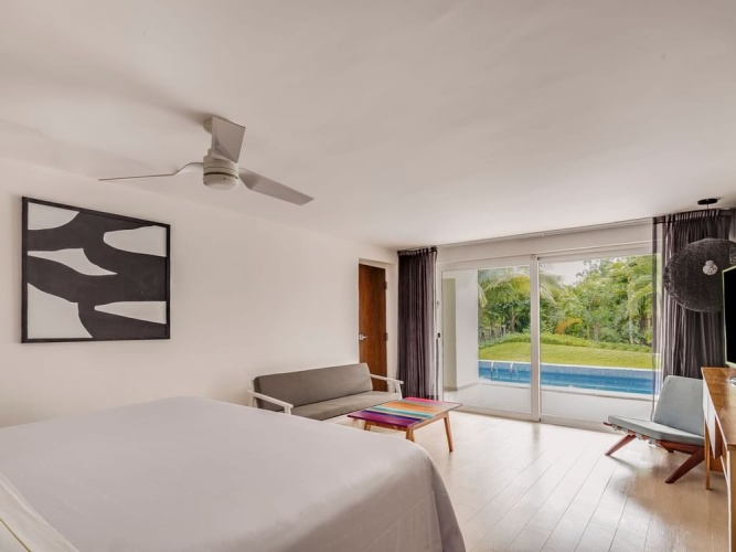 Master with Pool Double Suite