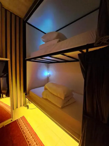 Karvi Hostel & Suites