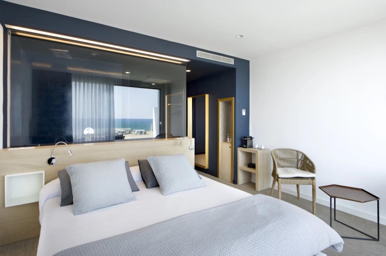 Donna Double room with balcony and with sea view