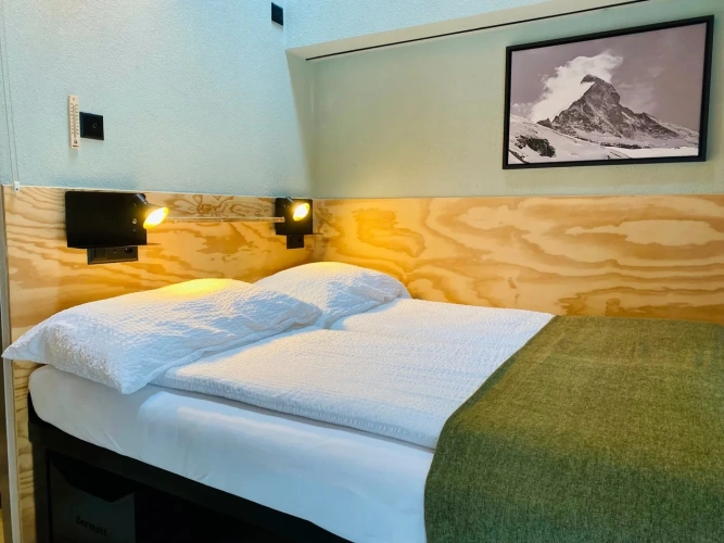 Matterhorn Double Cabin