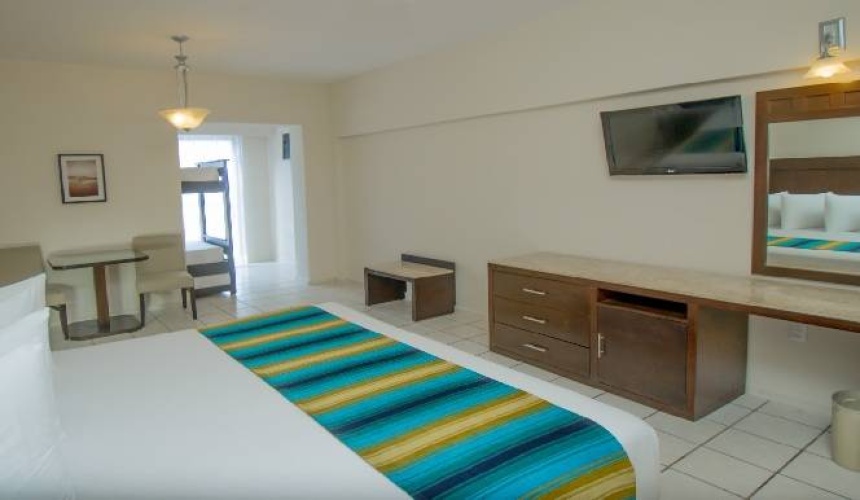 Crown Family Suite