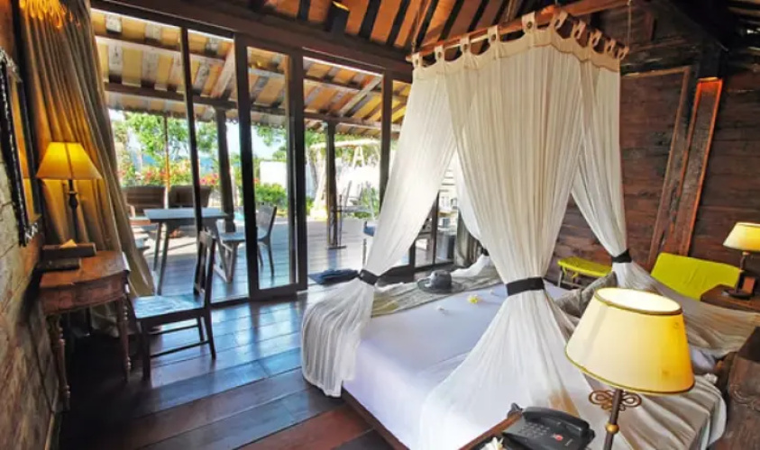 1 Bedroom Wooden Double Villa