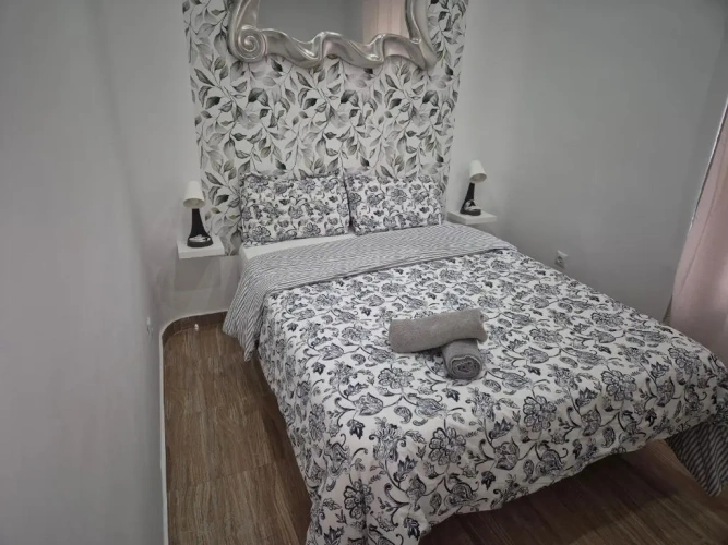 2 Bedrooms Quintuple Apartment