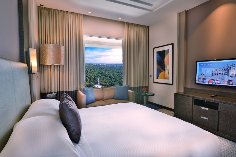 1 Bedroom with Kitchenette Double Suite with balcony