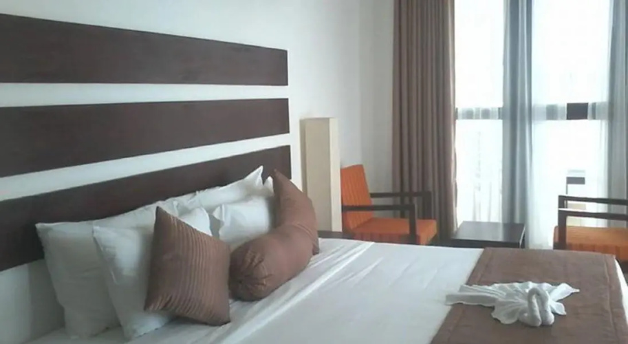 Avenra Beach Hotel