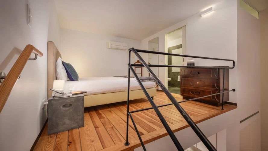 Double Loft