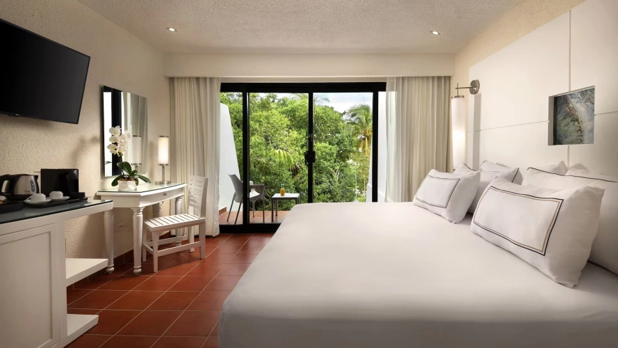 The Level Family Double Junior Suite